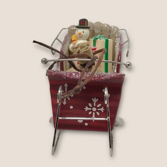 Hallmark Santa’s Magic Sleigh 2003 Santa Collection Christmas Ornament - Picture 3 of 11